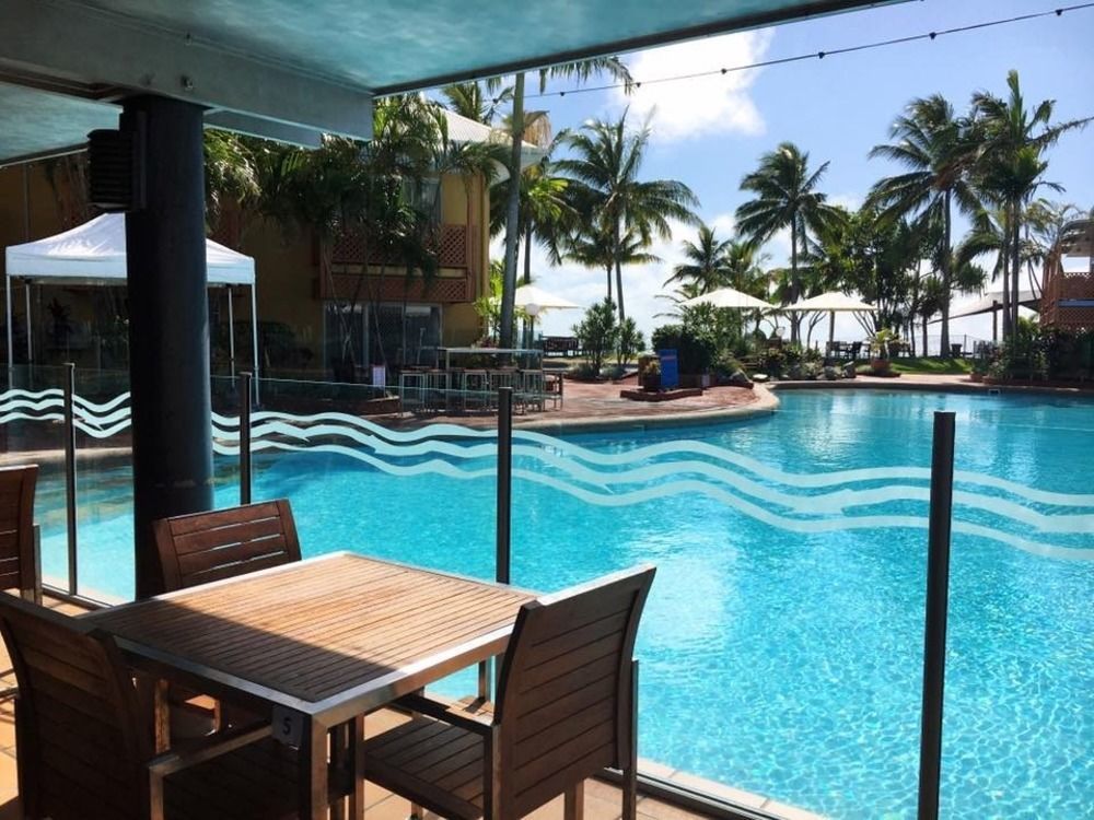 The Resort At Dolphin Heads Mackay Extérieur photo